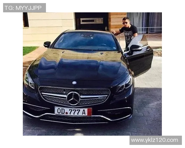 足球明星如何通过豪车代言与投资实现财富增值之路