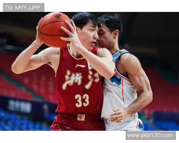 成都网球队积分榜领先76分展现强劲实力争夺锦标赛冠军 成都网球队积分榜领先76分展现强劲实力争夺锦标赛冠军